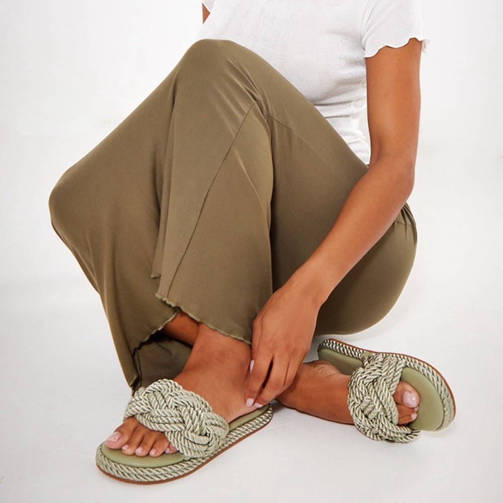 Pretty little thing sage green rope detail round toe flat form sandals size 8